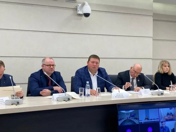 Владислав Зворыкин принял участие в совещании по обсуждению результатов Индекса административного давления