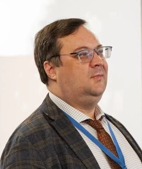 Захаров Максим Анатольевич