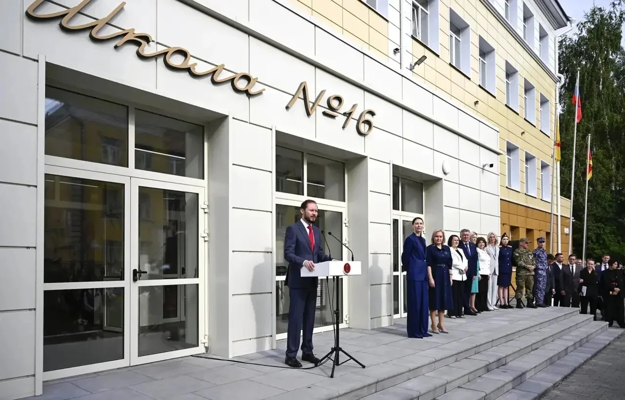 Компания тверского делоросса помогает модернизировать школы региона 