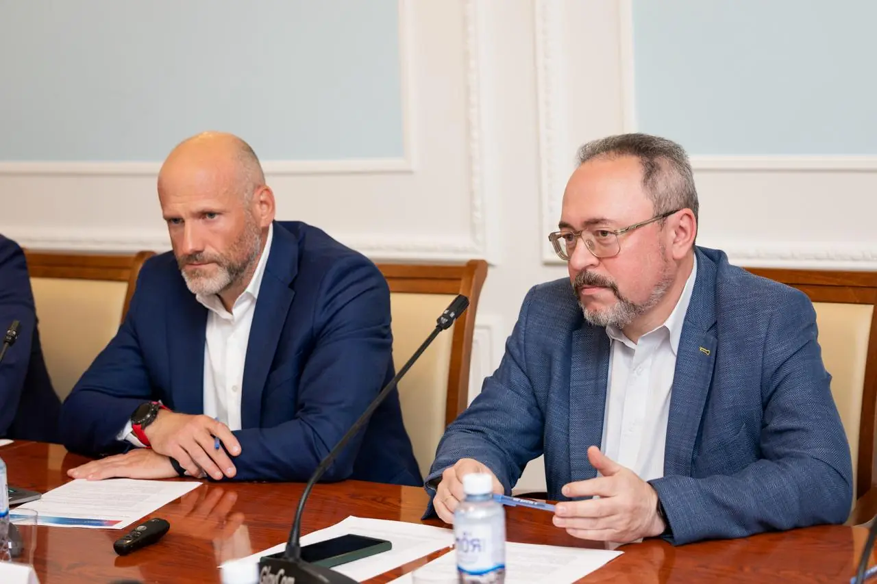 Экспертная группа готовит аналитический доклад о платформенной занятости 