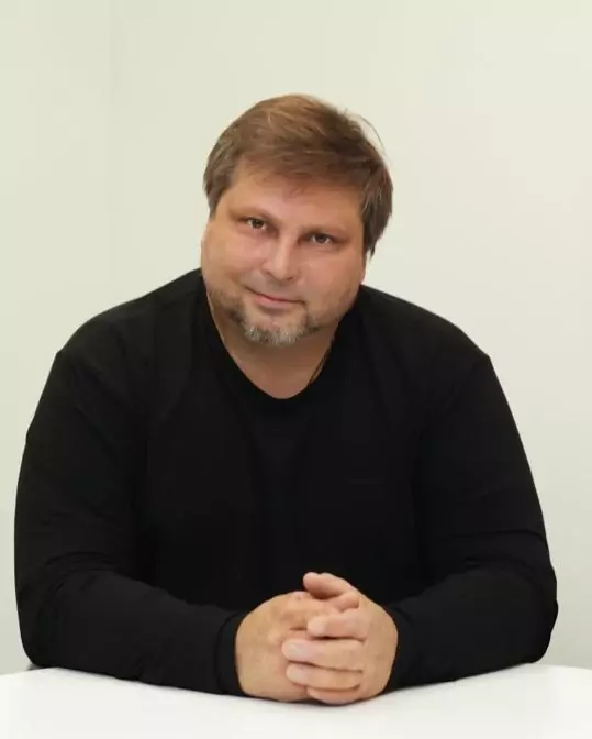 Лапиков Александр Николаевич