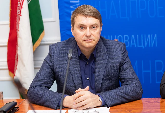 Дмитрий Антонов представил предложения по развитию торговли с Ираном 